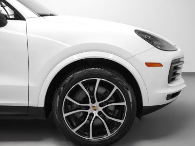 2023 Porsche Cayenne S Platinum Edition