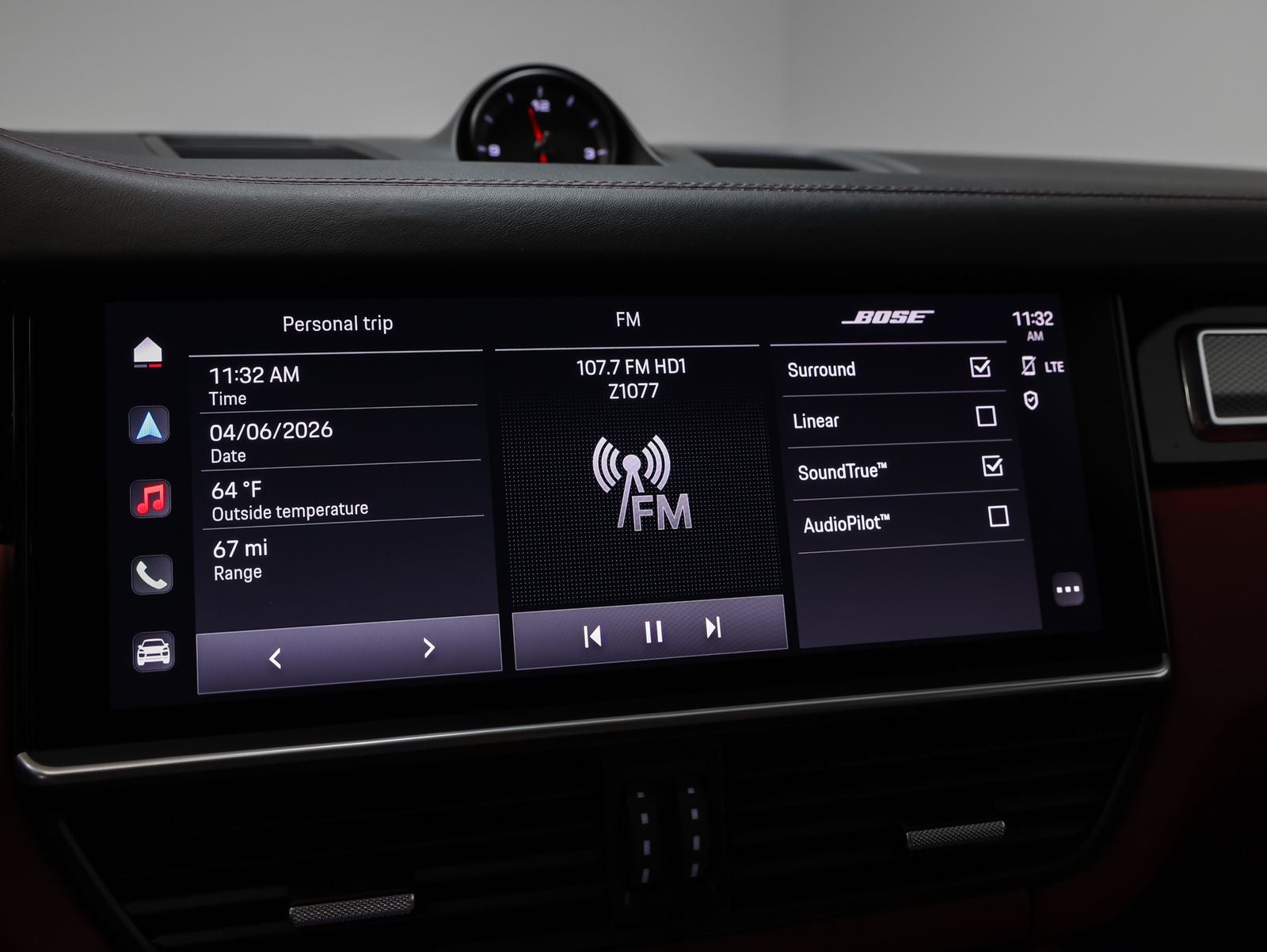 2023 Porsche Cayenne S Platinum Edition