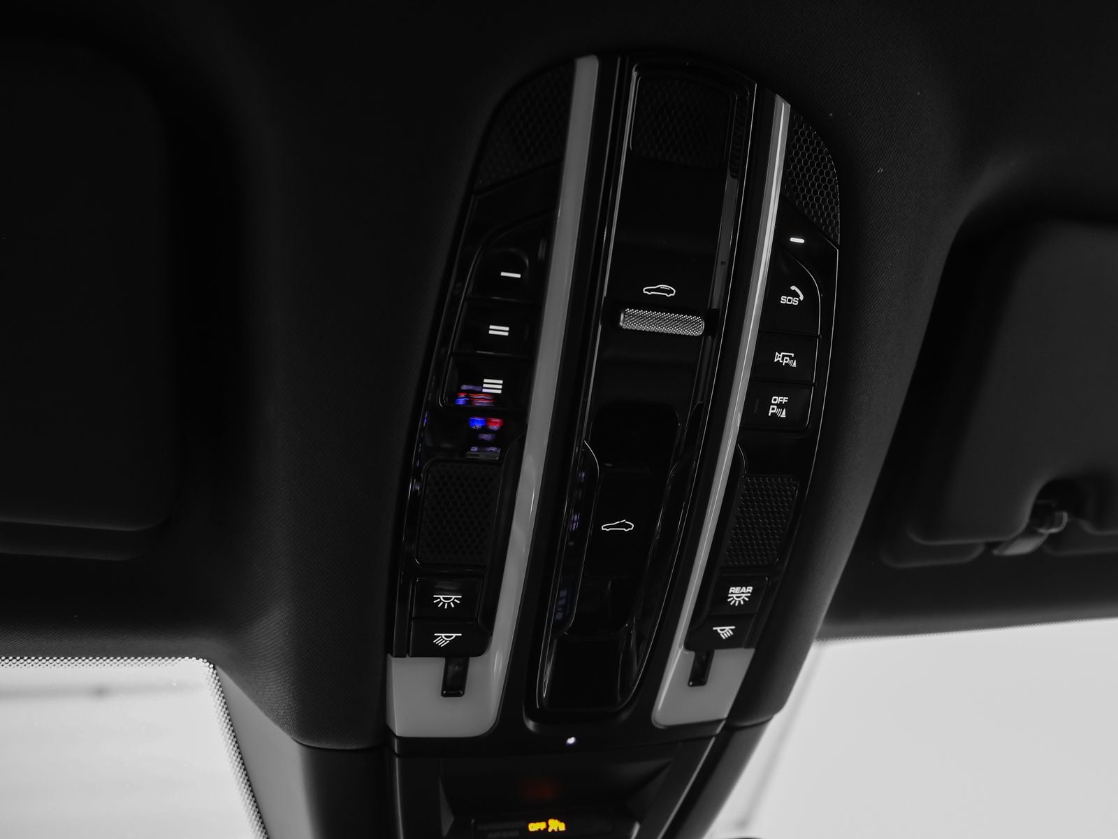 2023 Porsche Cayenne S Platinum Edition