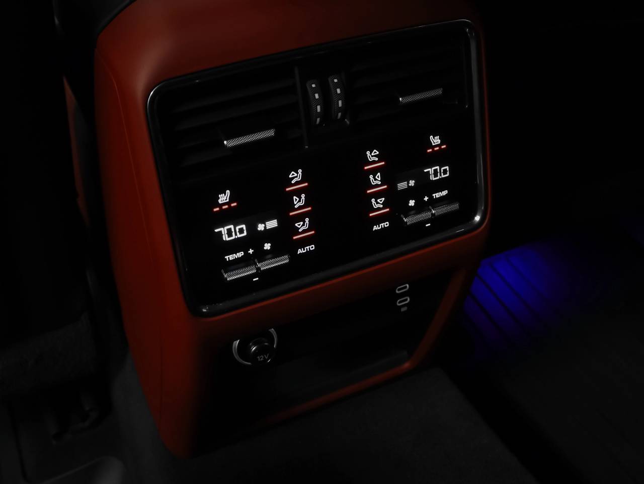 2023 Porsche Cayenne S Platinum Edition