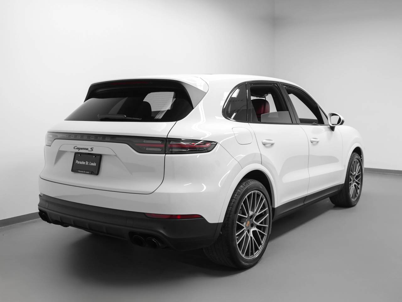 2023 Porsche Cayenne Cayenne S Platinum Edition