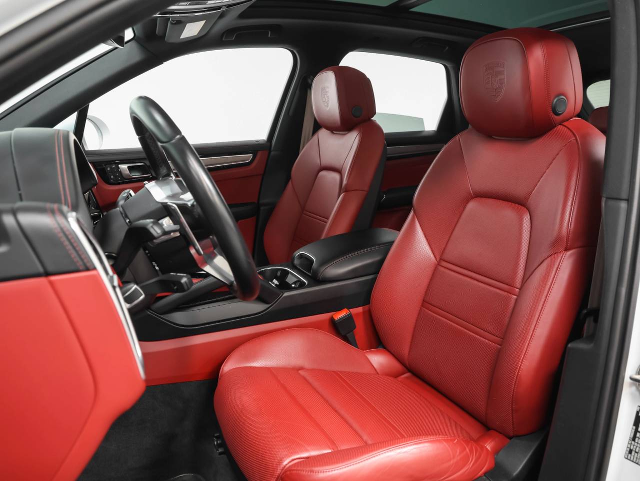 2023 Porsche Cayenne Cayenne S Platinum Edition