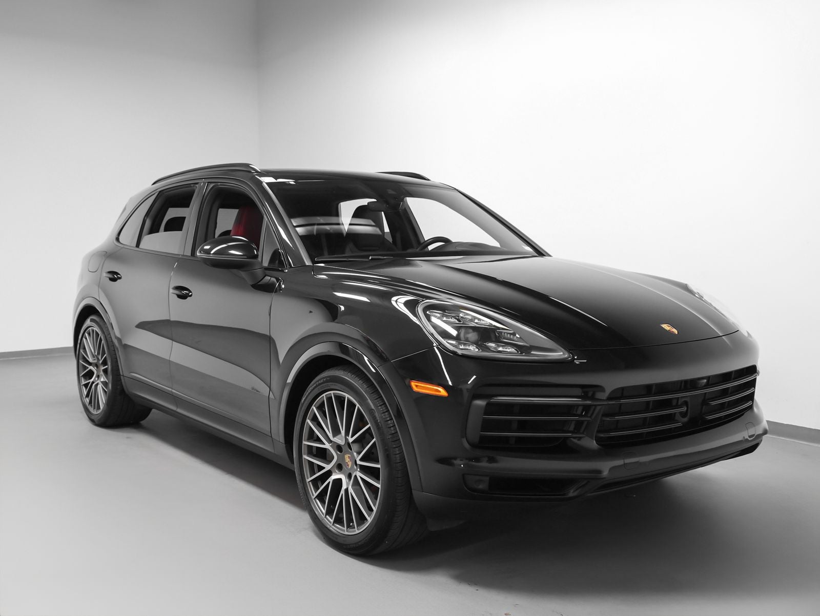 2023 Porsche Cayenne S Platinum Edition