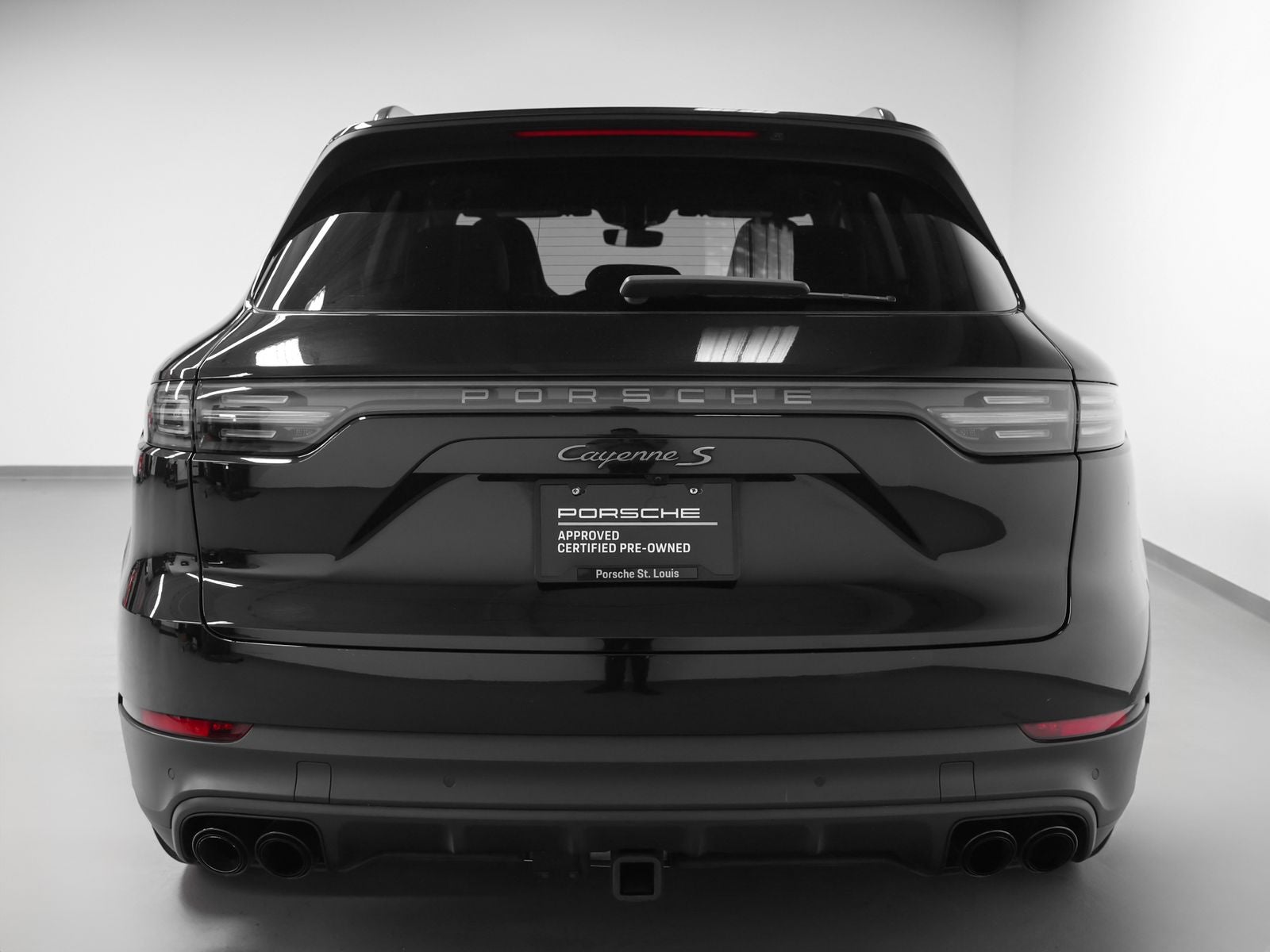 2023 Porsche Cayenne S Platinum Edition