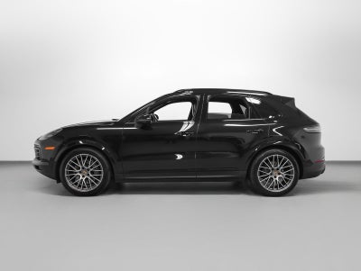 2023 Porsche Cayenne S Platinum Edition