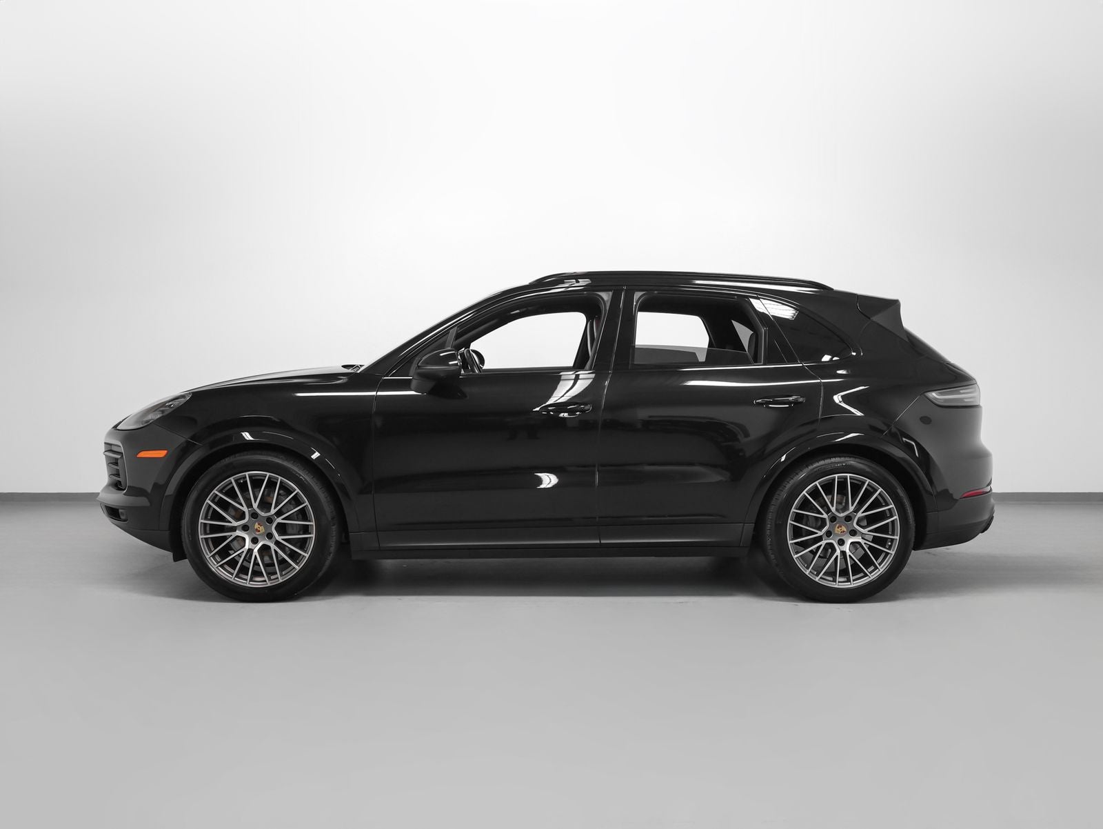 2023 Porsche Cayenne S Platinum Edition