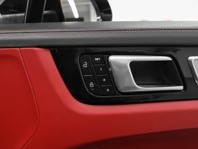 2023 Porsche Cayenne S Platinum Edition