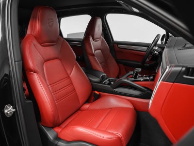 2023 Porsche Cayenne S Platinum Edition