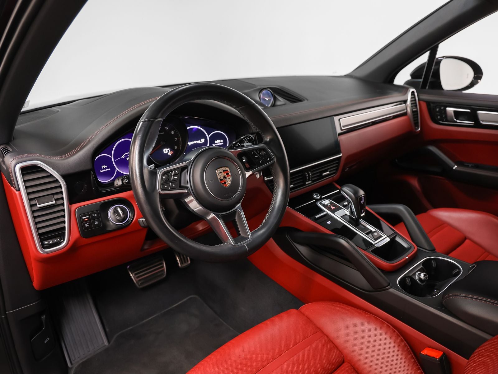 2023 Porsche Cayenne S Platinum Edition