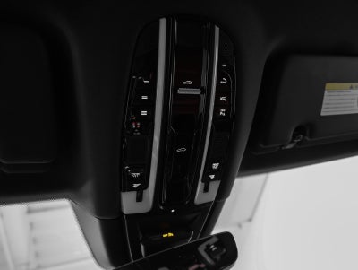 2023 Porsche Cayenne S Platinum Edition