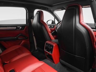 2023 Porsche Cayenne S Platinum Edition