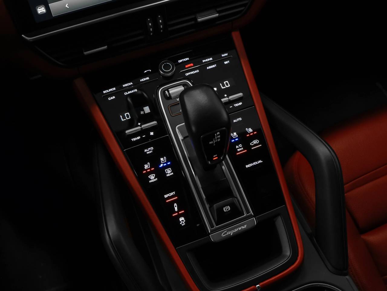 2023 Porsche Cayenne S Platinum Edition