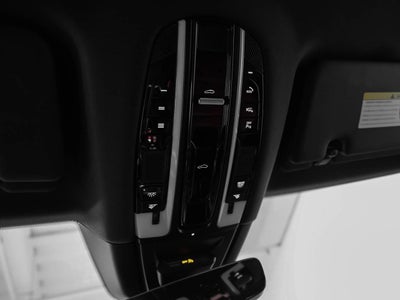 2023 Porsche Cayenne S Platinum Edition