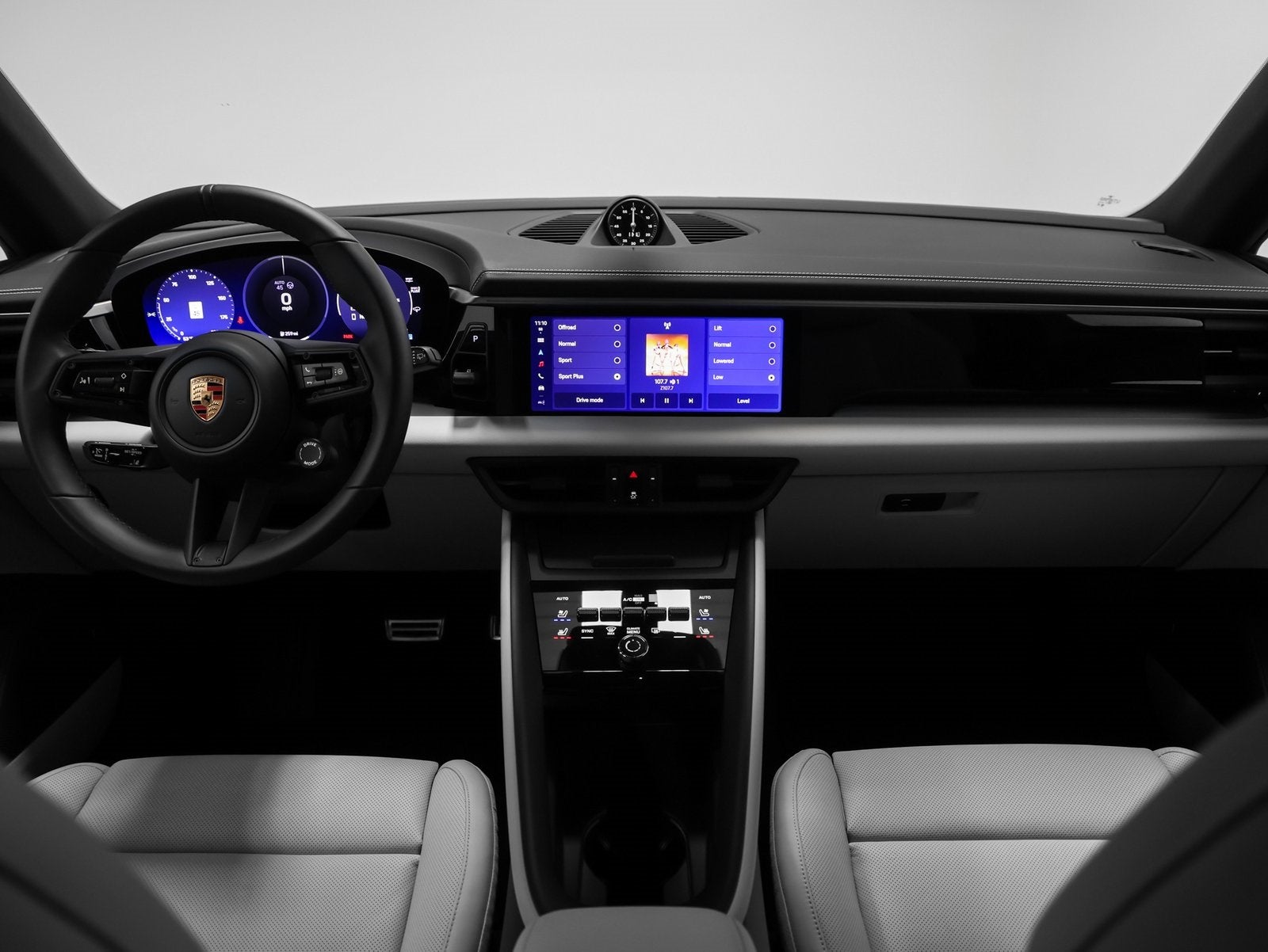 2025 Porsche Macan Electric 4S