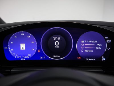 2025 Porsche Macan Electric 4S