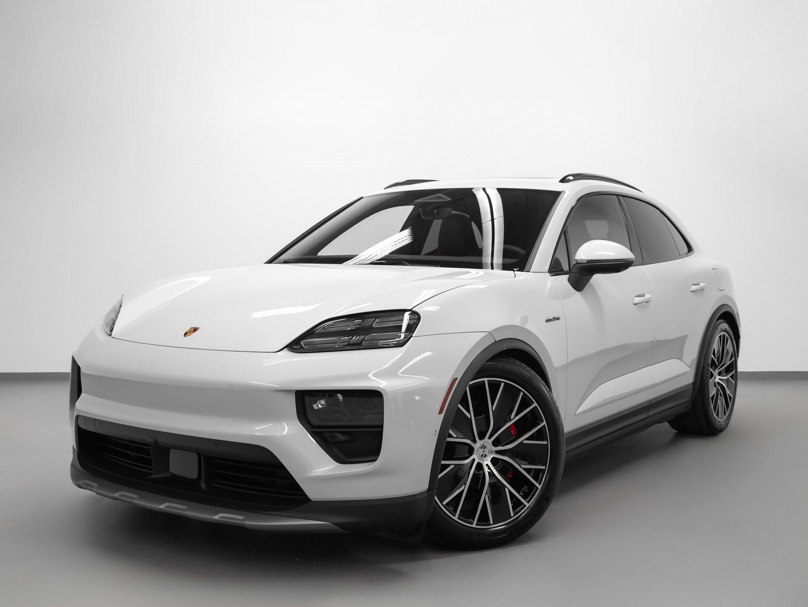 2025 Porsche Macan Macan 4S Electric
