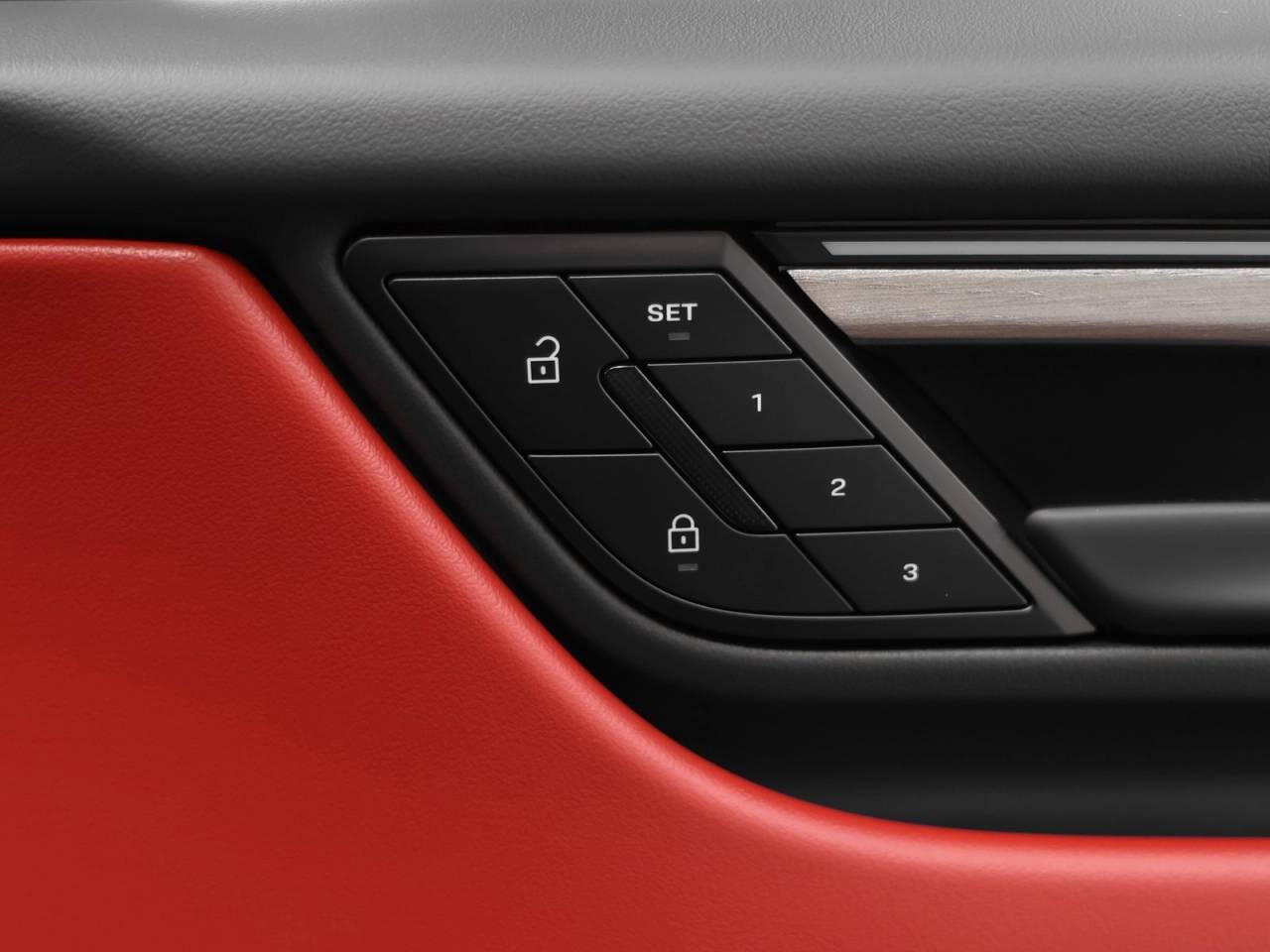 2025 Porsche Macan Macan 4S Electric