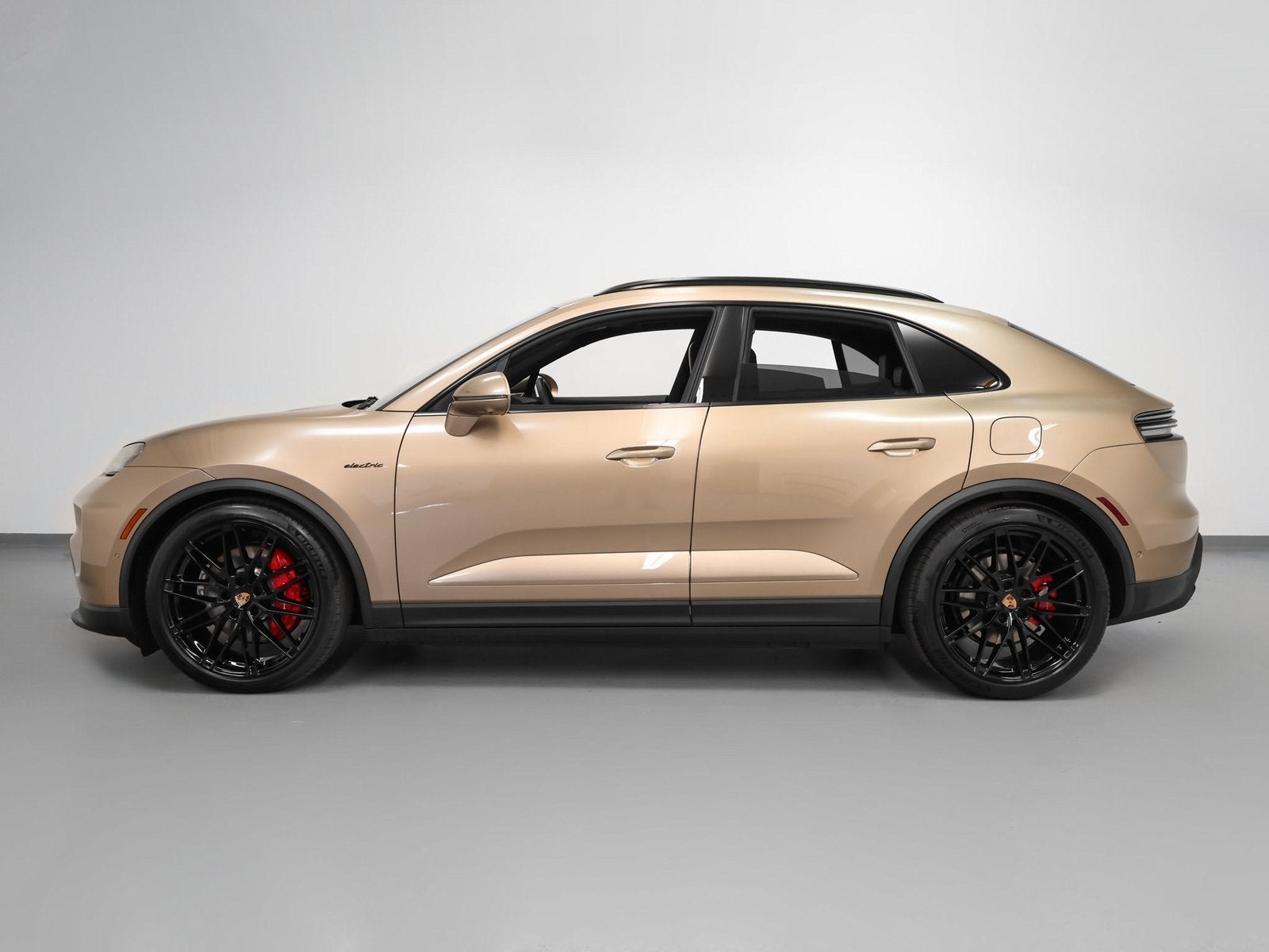 2025 Porsche Macan Macan 4S Electric