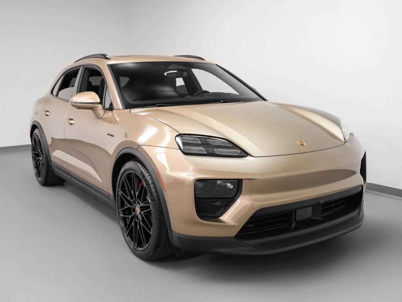 2025 Porsche Macan Macan 4S Electric