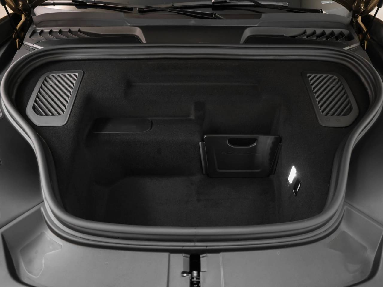 2025 Porsche Macan Macan 4S Electric