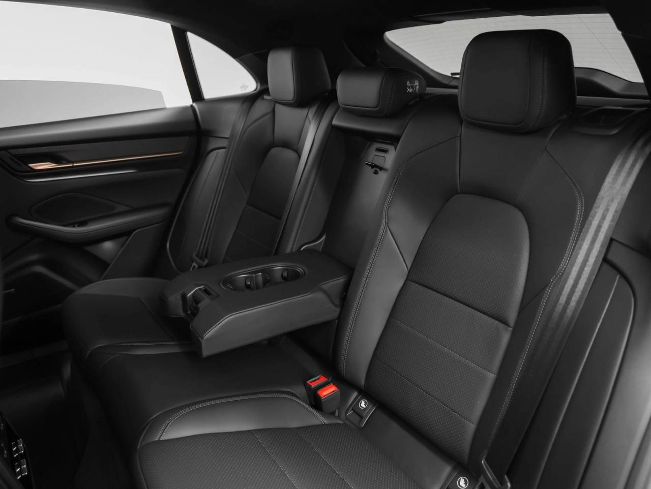 2025 Porsche Macan Macan 4S Electric