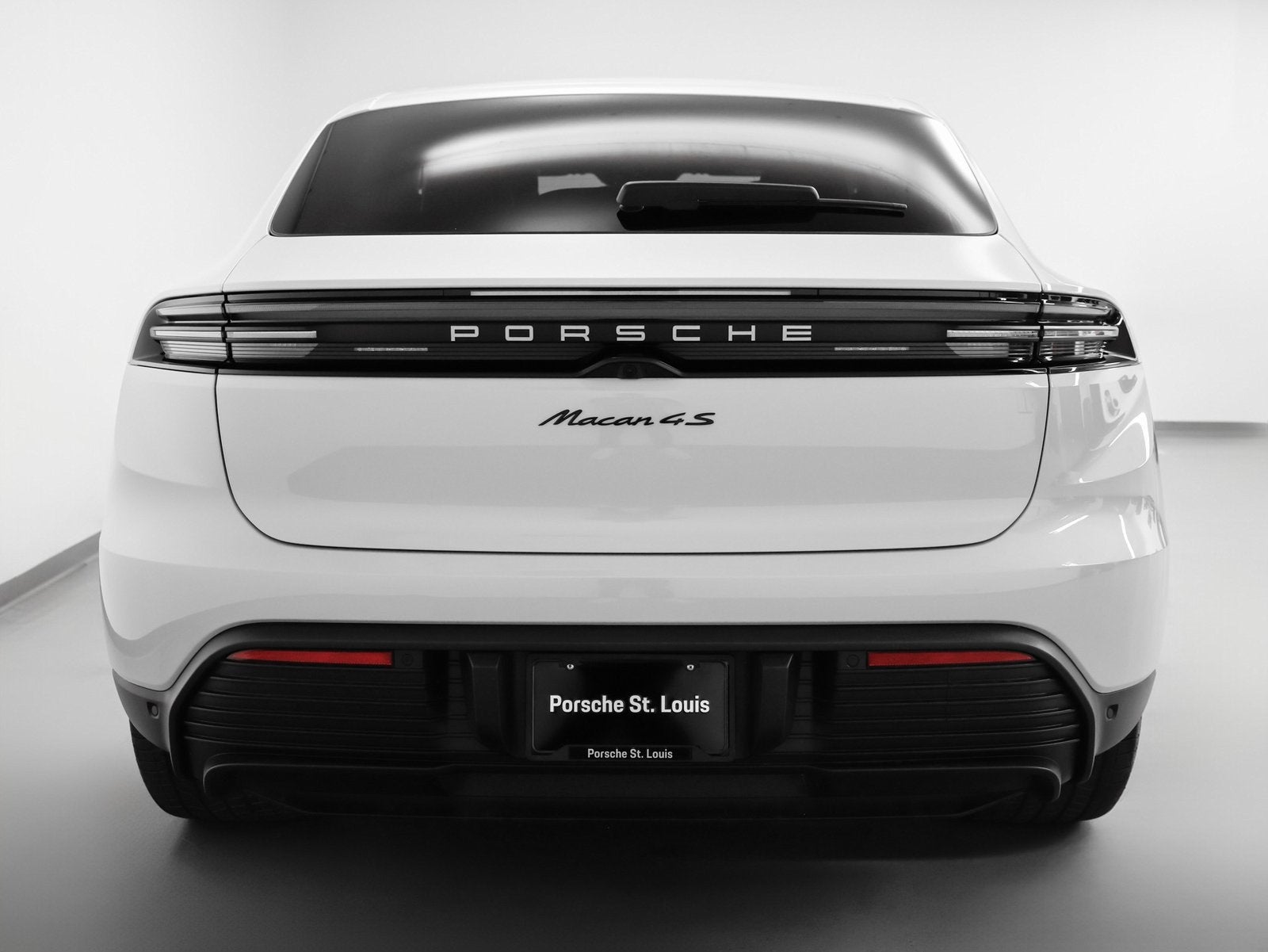 2025 Porsche Macan Macan 4S Electric