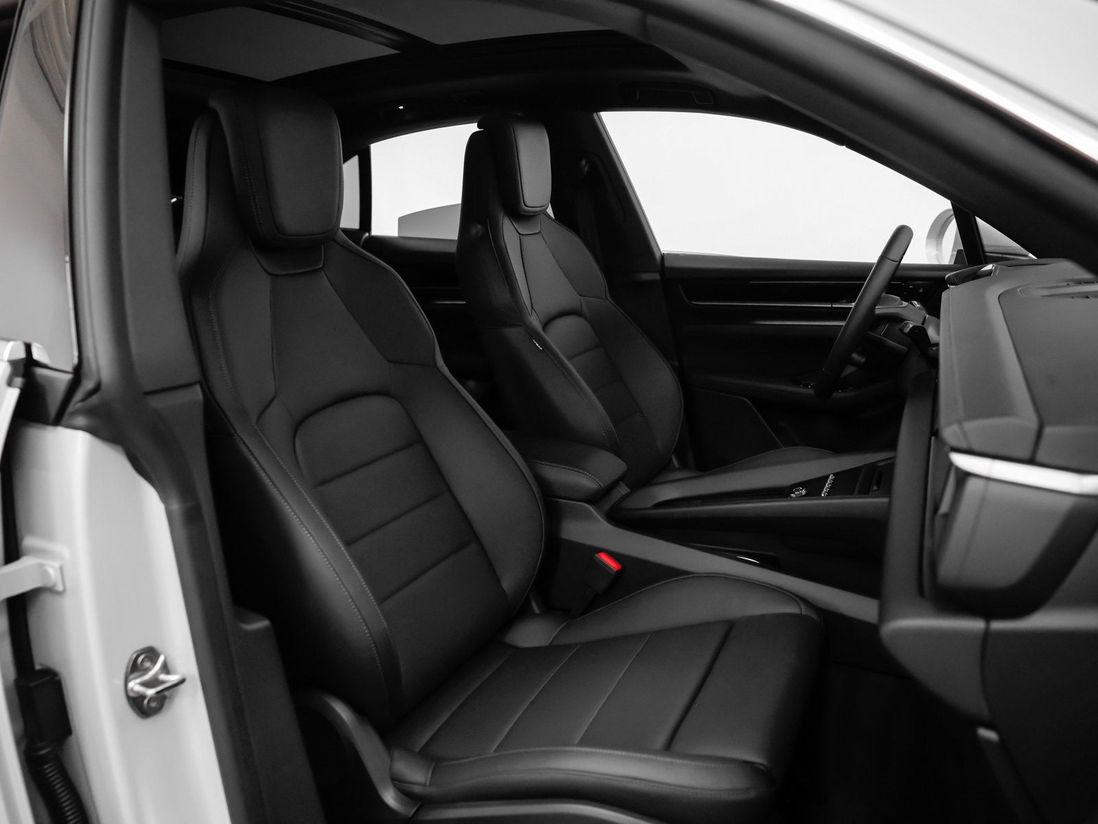 2025 Porsche Macan Macan 4S Electric