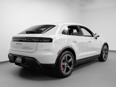 2025 Porsche Macan Macan 4S Electric