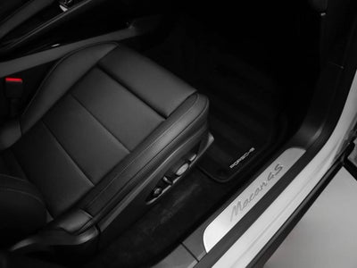 2025 Porsche Macan Macan 4S Electric