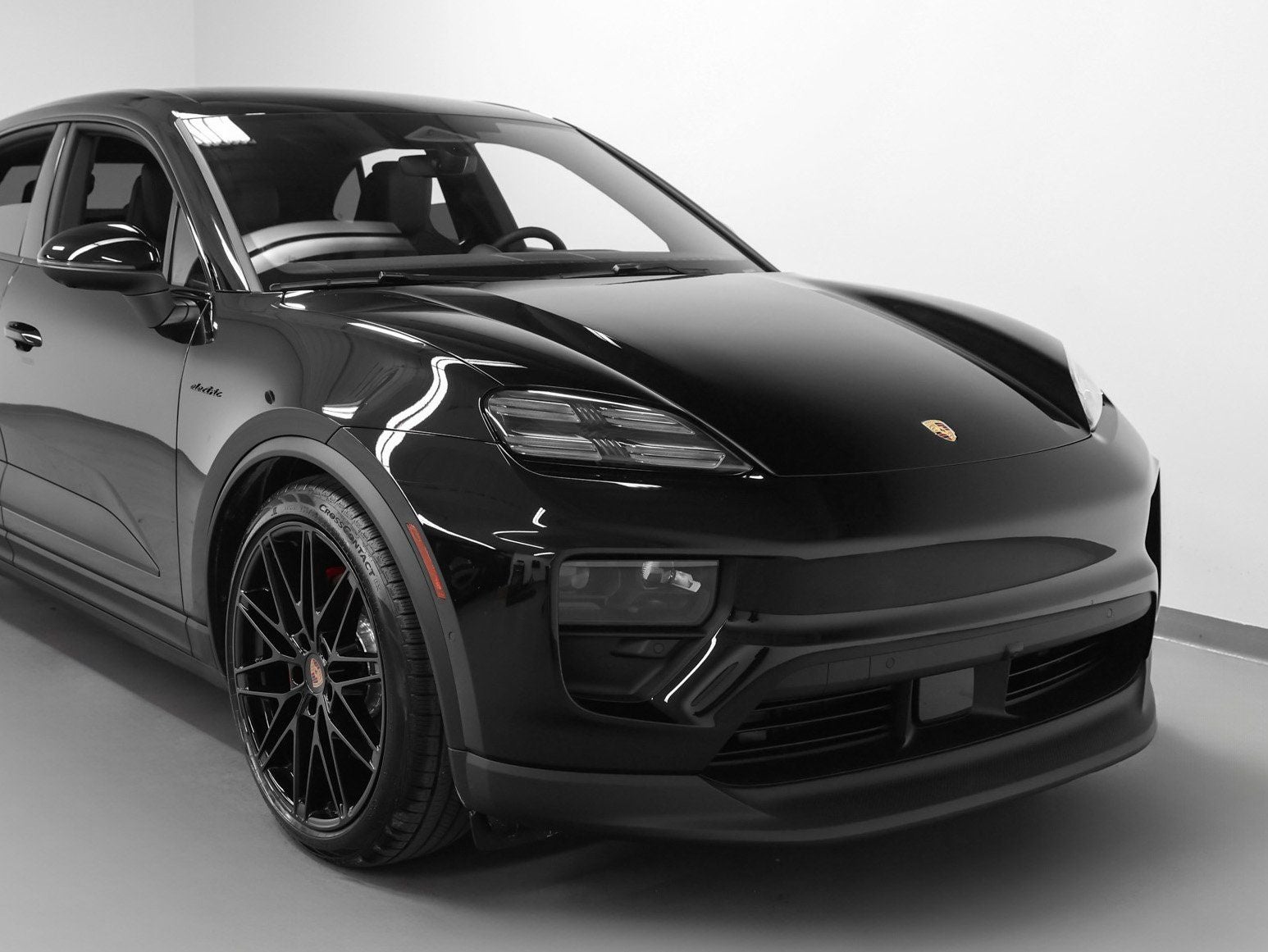 2026 Porsche Macan Macan 4S Electric