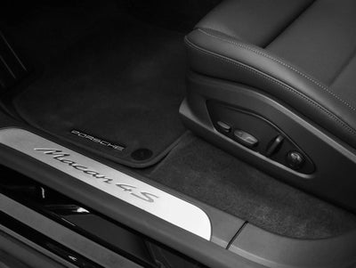 2026 Porsche Macan Macan 4S Electric