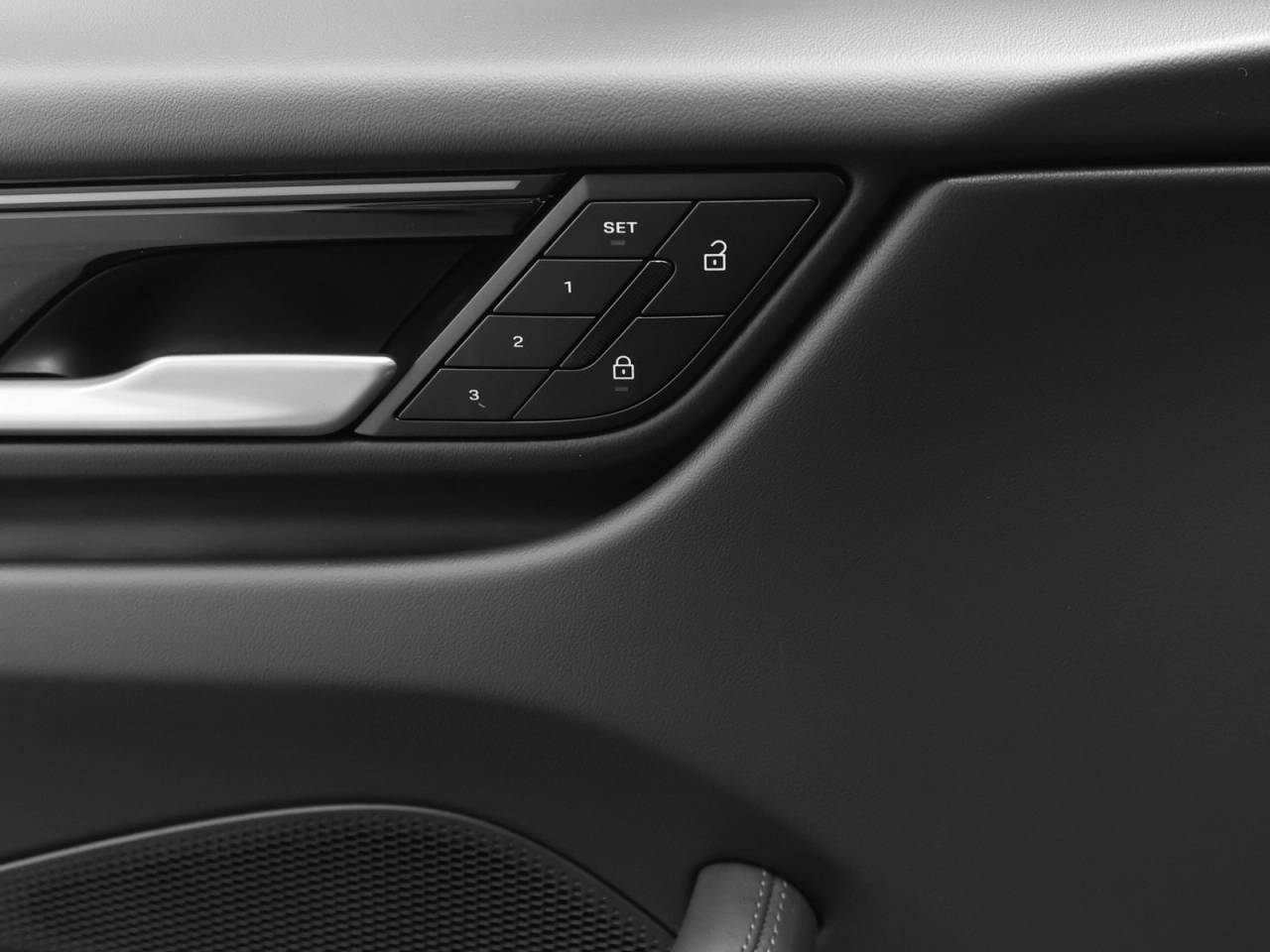 2026 Porsche Macan Macan 4S Electric