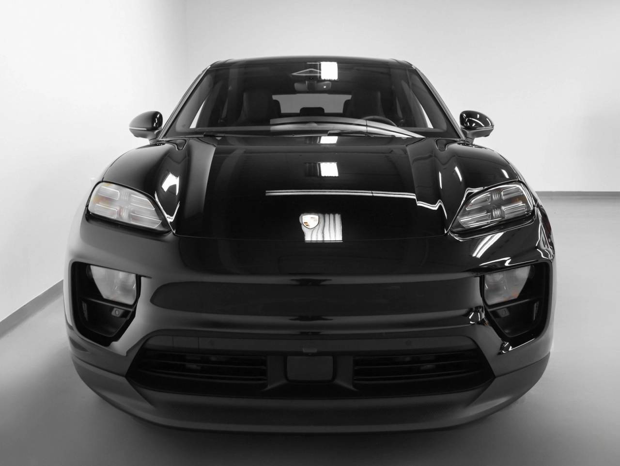 2026 Porsche Macan Macan 4S Electric