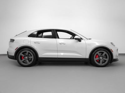 2025 Porsche Macan Macan 4S Electric