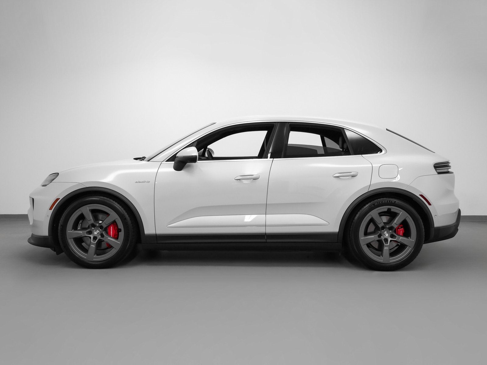 2025 Porsche Macan Macan 4S Electric