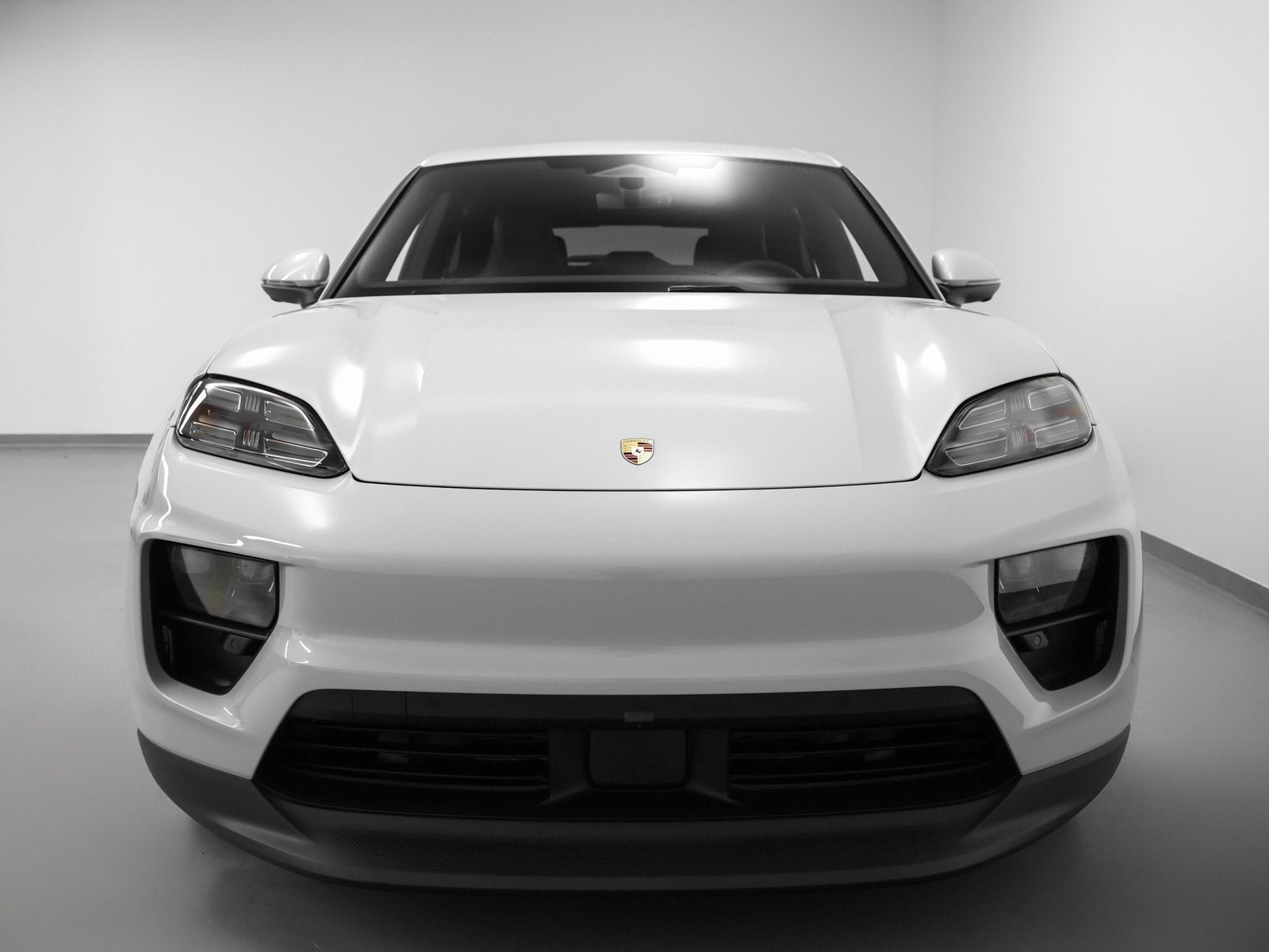 2025 Porsche Macan Macan 4S Electric