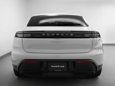 2025 Porsche Macan Macan 4S Electric
