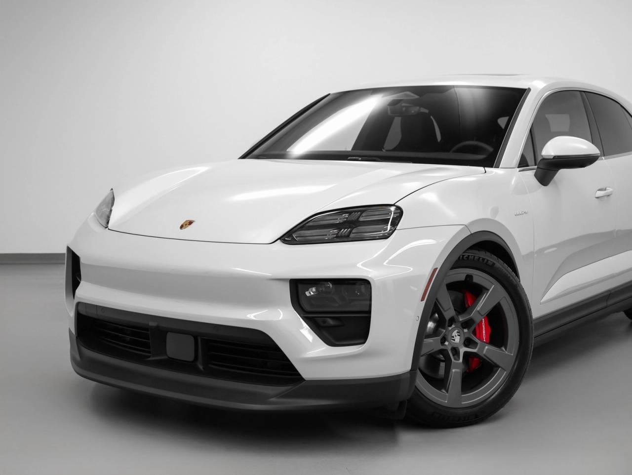 2025 Porsche Macan Macan 4S Electric