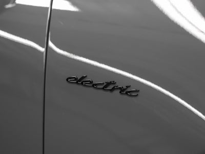 2025 Porsche Macan Macan 4S Electric