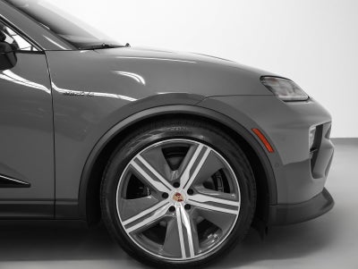 2025 Porsche Macan Macan 4S Electric
