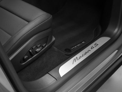 2025 Porsche Macan Macan 4S Electric