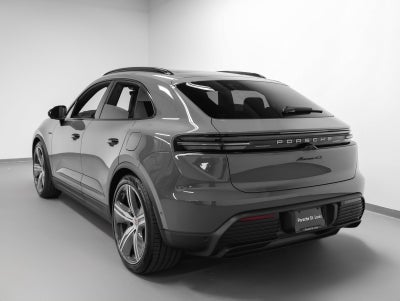 2025 Porsche Macan Macan 4S Electric
