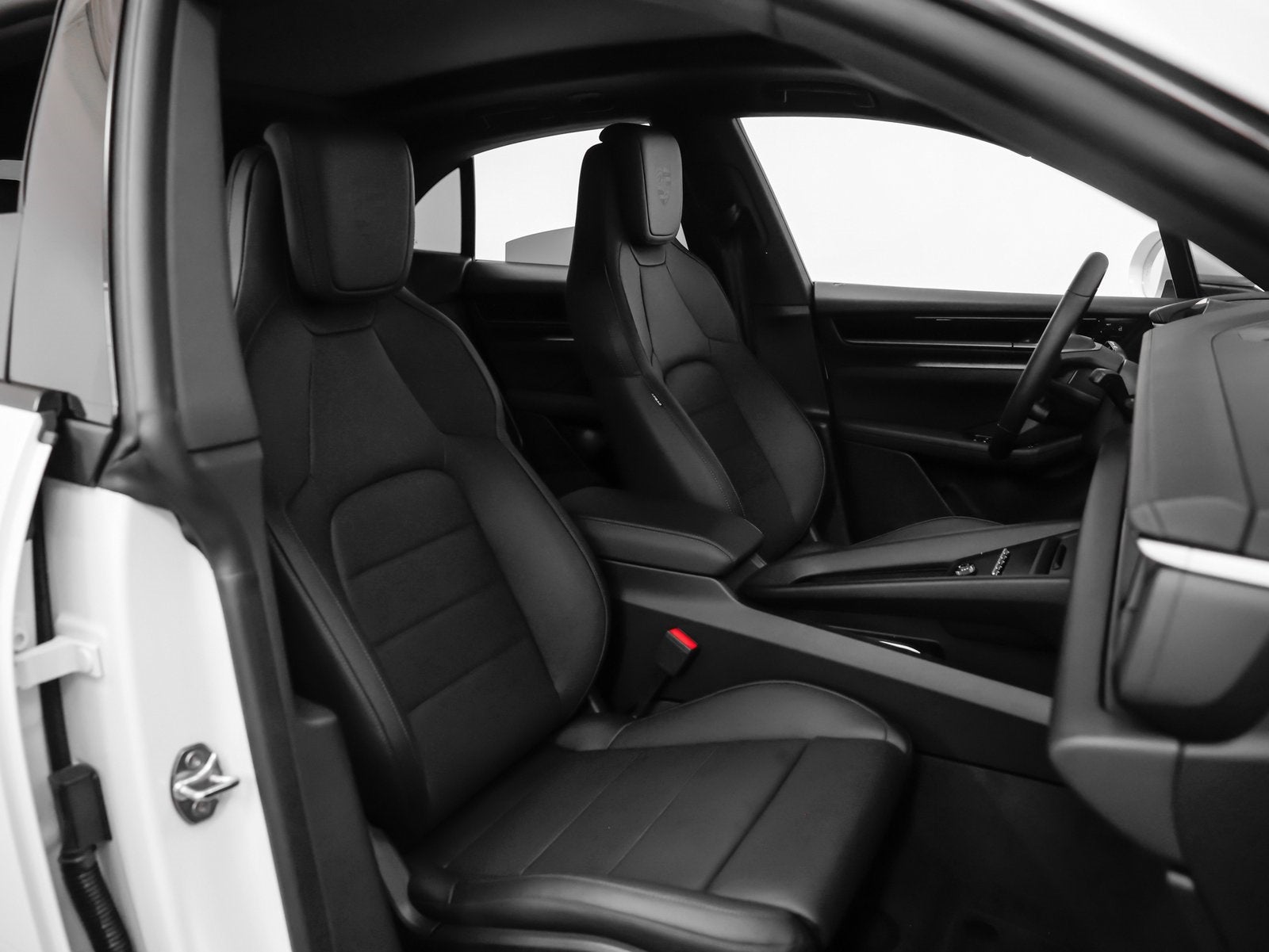 2025 Porsche Macan Macan 4S Electric