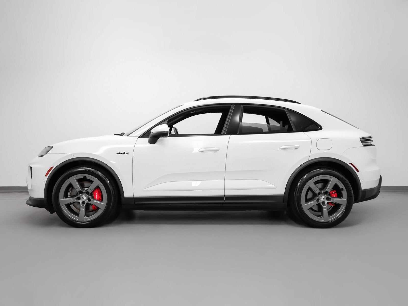 2025 Porsche Macan Macan 4S Electric