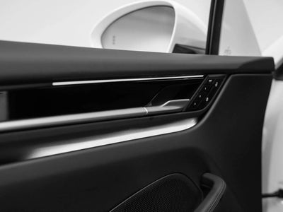 2025 Porsche Macan Macan 4S Electric