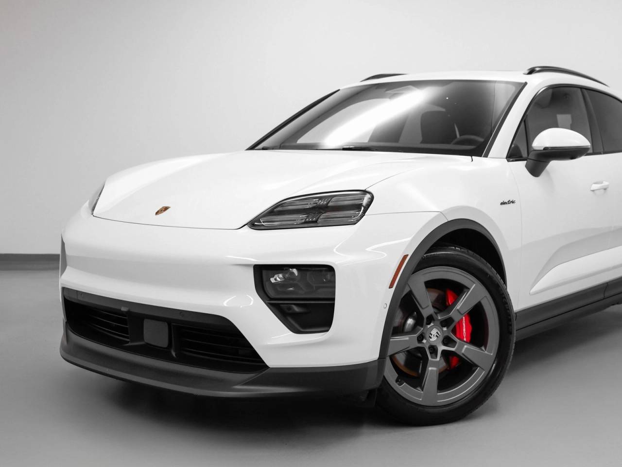 2025 Porsche Macan Macan 4S Electric