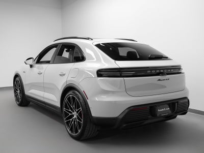 2025 Porsche Macan Macan 4S Electric