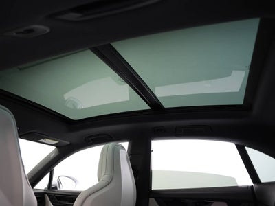 2025 Porsche Macan Macan 4S Electric