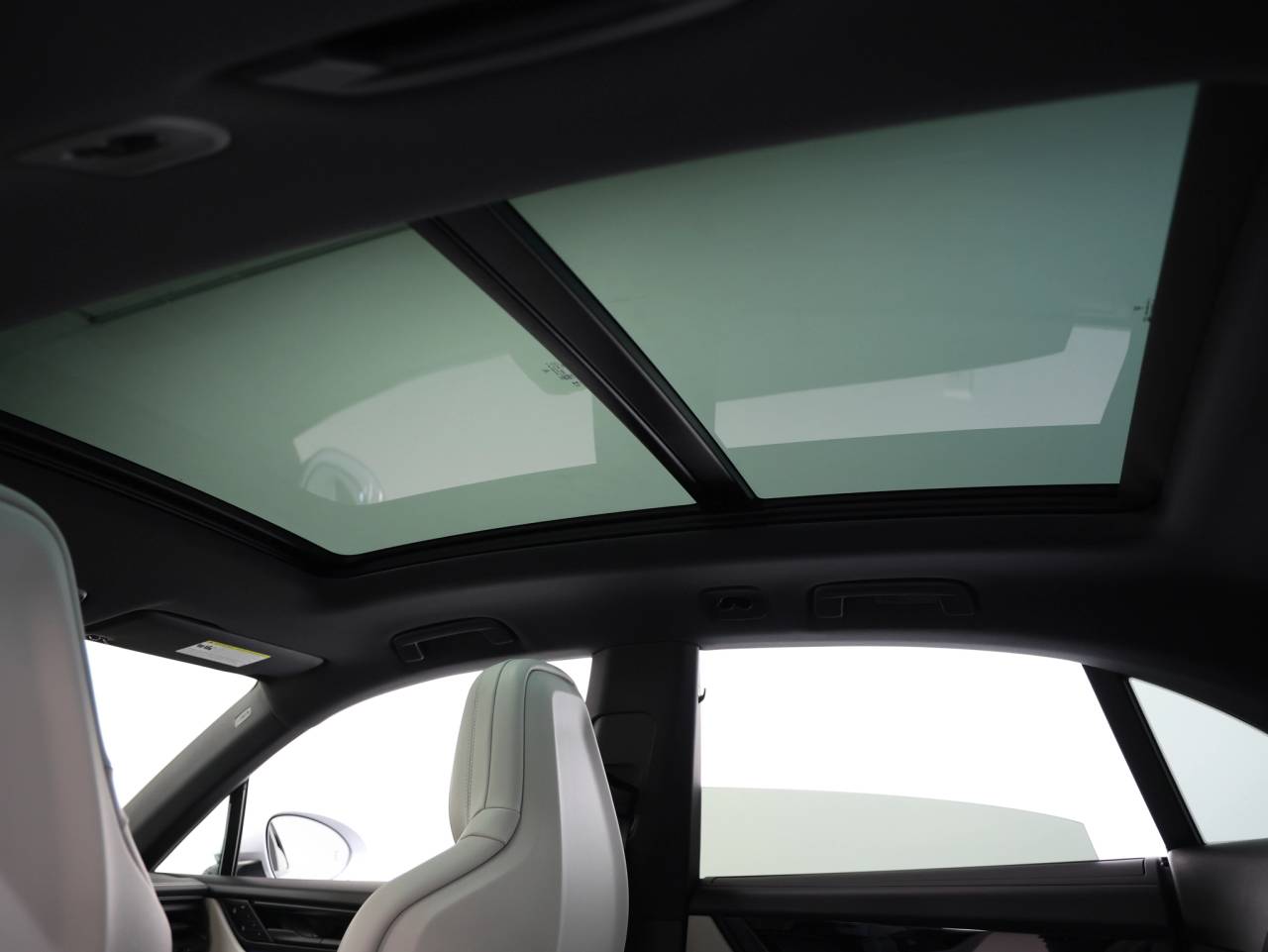 2025 Porsche Macan Macan 4S Electric