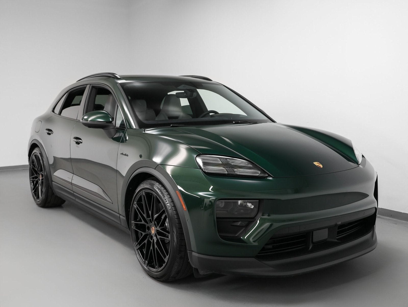 2025 Porsche Macan Macan 4S Electric